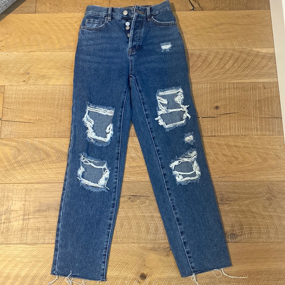 NEVER WORN PACSUN! ripped boyfriend fit!SIZE 22